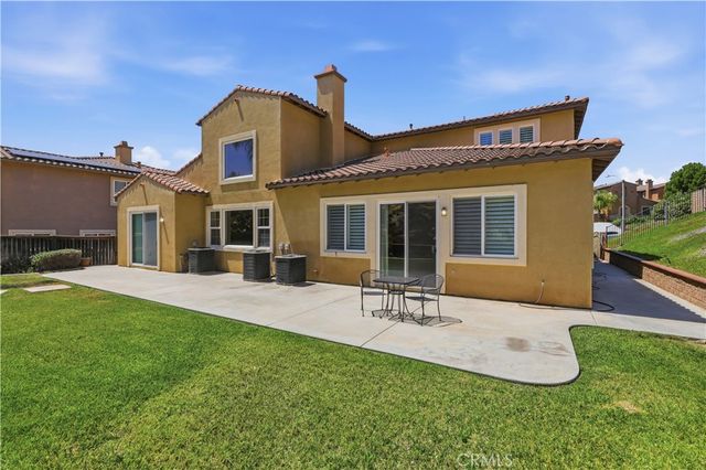 16861 Ridge Cliff Drive, Riverside, CA 92503