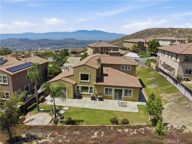 16861 Ridge Cliff Drive, Riverside, CA 92503