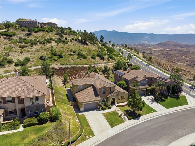 16861 Ridge Cliff Drive, Riverside, CA 92503