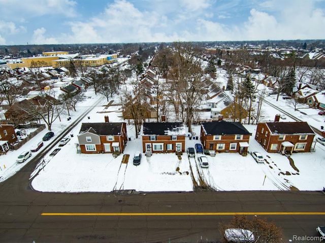 10517 Curtis Street, Detroit, MI 48221