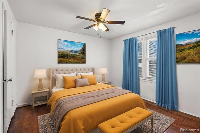 10517 Curtis Street, Detroit, MI 48221