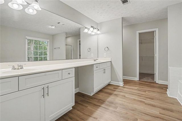2501 Bechers Brook, Lawrenceville, GA 30043