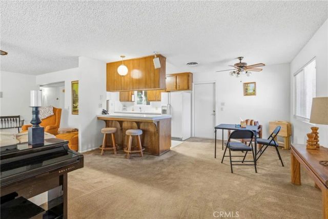 2408 Courtleigh Drive, Bakersfield, CA 93309