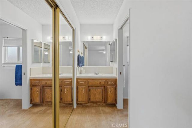 2408 Courtleigh Drive, Bakersfield, CA 93309