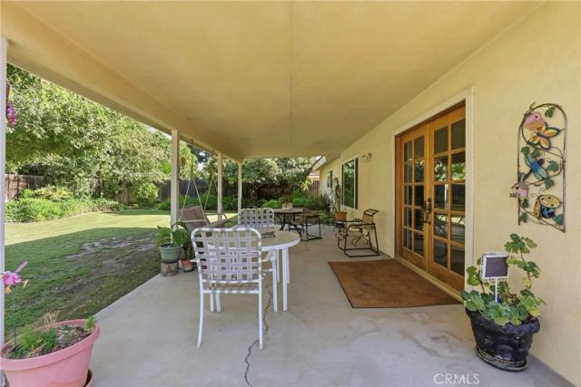 2408 Courtleigh Drive, Bakersfield, CA 93309