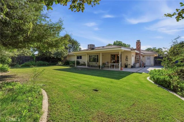 2408 Courtleigh Drive, Bakersfield, CA 93309