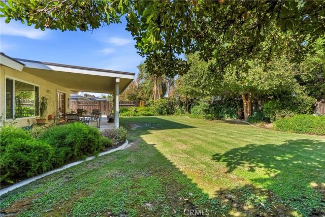 2408 Courtleigh Drive, Bakersfield, CA 93309