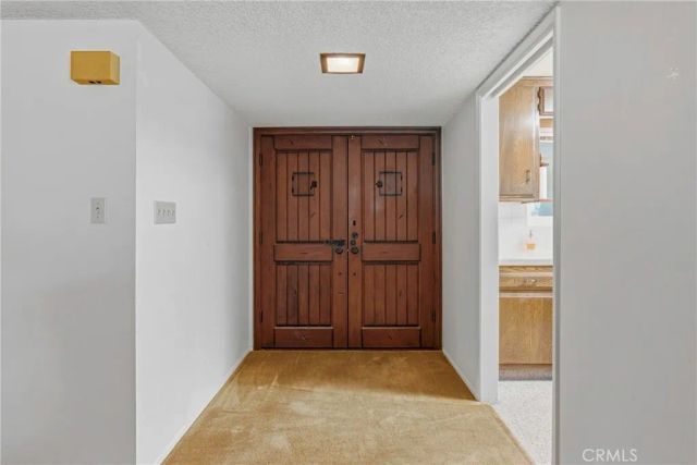 2408 Courtleigh Drive, Bakersfield, CA 93309