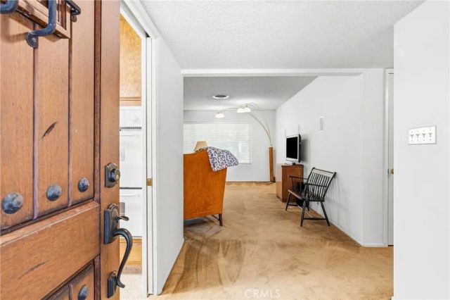 2408 Courtleigh Drive, Bakersfield, CA 93309