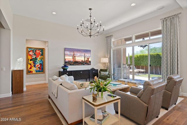 23484 N 76th Place, Scottsdale, AZ 85255