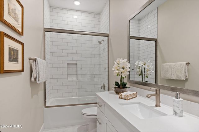 23484 N 76th Place, Scottsdale, AZ 85255