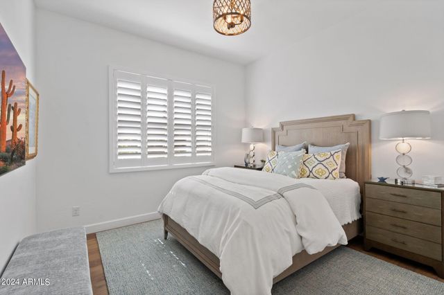 23484 N 76th Place, Scottsdale, AZ 85255