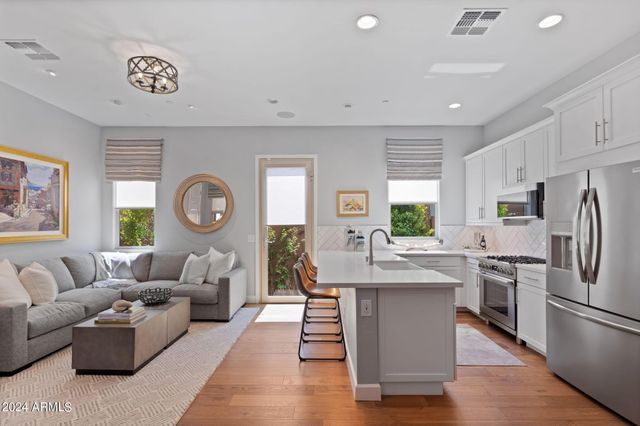 23484 N 76th Place, Scottsdale, AZ 85255