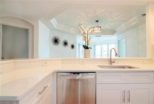 2743 1st ST 406, Fort Myers, FL 33916