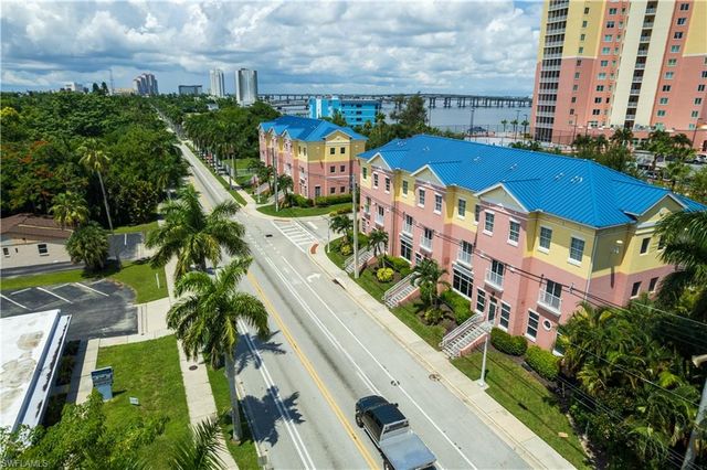 2743 1st ST 406, Fort Myers, FL 33916