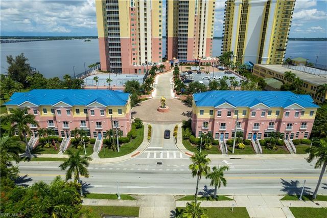 2743 1st ST 406, Fort Myers, FL 33916