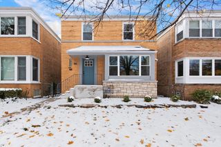 6322 N Monticello Avenue, Chicago, IL 60659