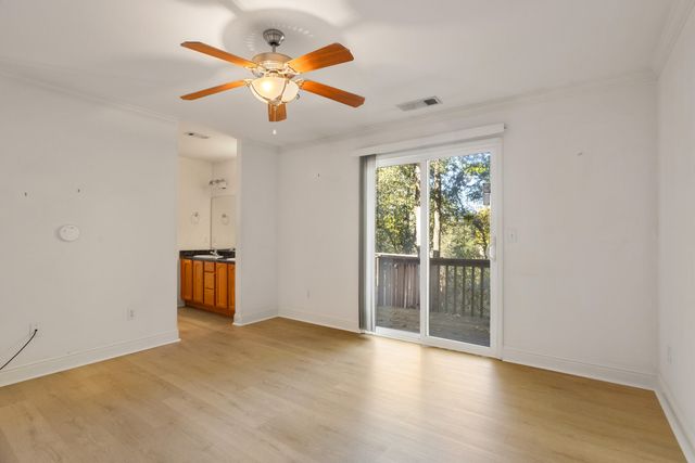 3710 Indio Way, Redding, CA 96002