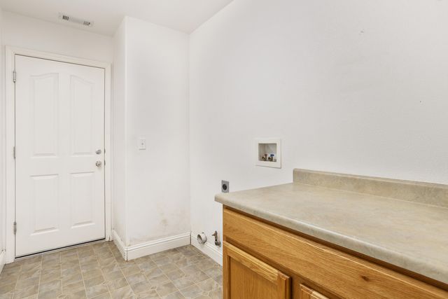 3710 Indio Way, Redding, CA 96002