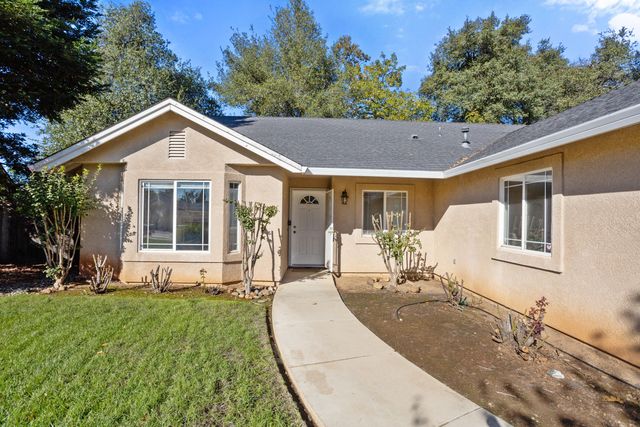 3710 Indio Way, Redding, CA 96002