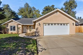 3710 Indio Way, Redding, CA 96002
