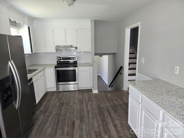 1708 Caromar Place NW, Concord, NC 28027