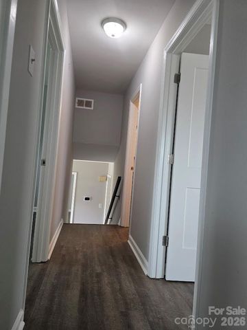 1708 Caromar Place NW, Concord, NC 28027