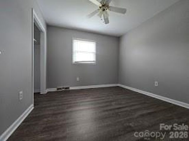 1708 Caromar Place NW, Concord, NC 28027