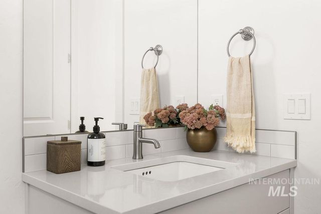 2635 E Cavern Dr., Meridian, ID 83642