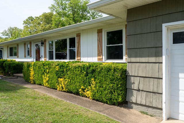 3909 Forest Highland Drive, Chattanooga, TN 37415