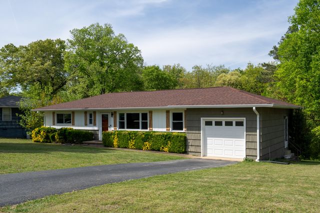 3909 Forest Highland Drive, Chattanooga, TN 37415
