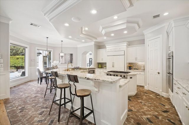 6011 Cool Creek Court, Kingwood, TX 77345