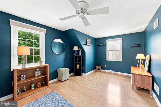 205 ARMSTEAD CT, Downingtown, PA 19335
