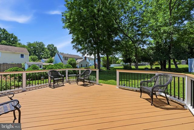 205 ARMSTEAD CT, Downingtown, PA 19335