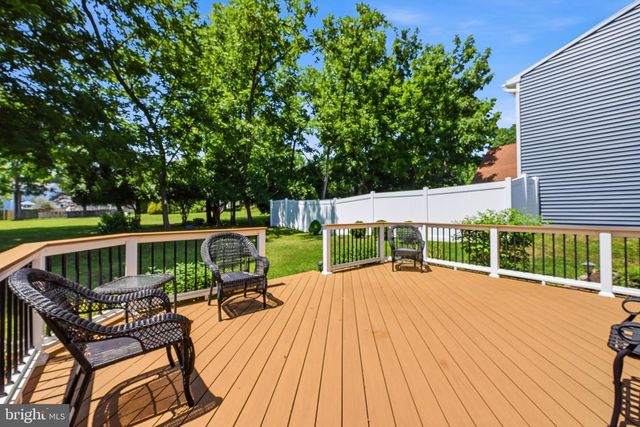 205 ARMSTEAD CT, Downingtown, PA 19335