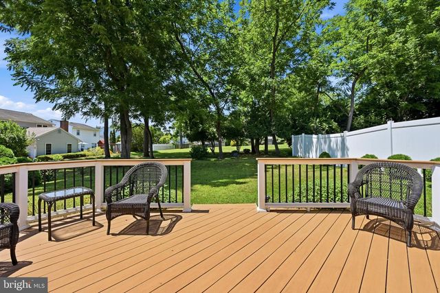 205 ARMSTEAD CT, Downingtown, PA 19335