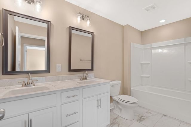 2641 Remington Trce, Clarksville, TN 37043