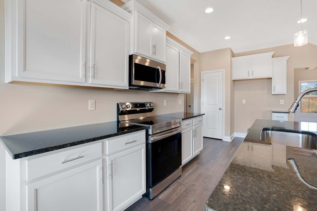 2641 Remington Trce, Clarksville, TN 37043