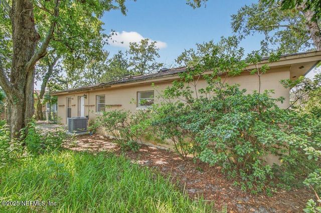 761 TRAMBLEY Drive E, Jacksonville, FL 32221