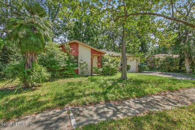 761 TRAMBLEY Drive E, Jacksonville, FL 32221