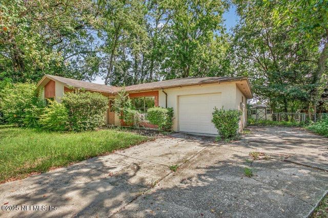 761 TRAMBLEY Drive E, Jacksonville, FL 32221