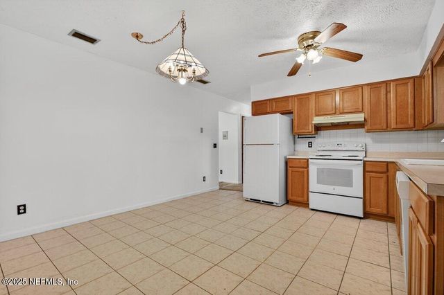 761 TRAMBLEY Drive E, Jacksonville, FL 32221