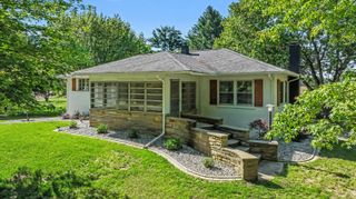 16077 M-216, Park Twp, MI 49093
