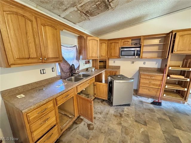 669 Baker Street, Harrisville, WV 26362