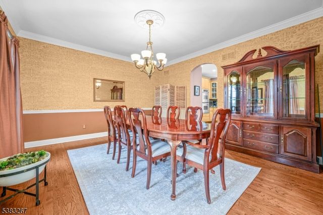 8 Hemingway Dr, Alexandria Twp., NJ 08848