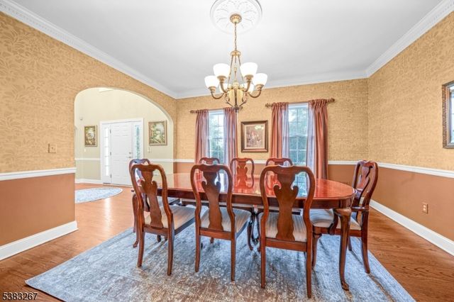 8 Hemingway Dr, Alexandria Twp., NJ 08848
