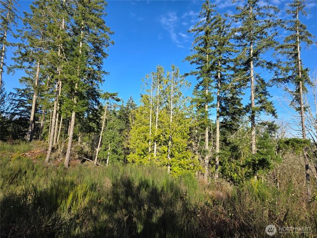 2 xxx Sand Dollar Road W, Bremerton, WA 98312