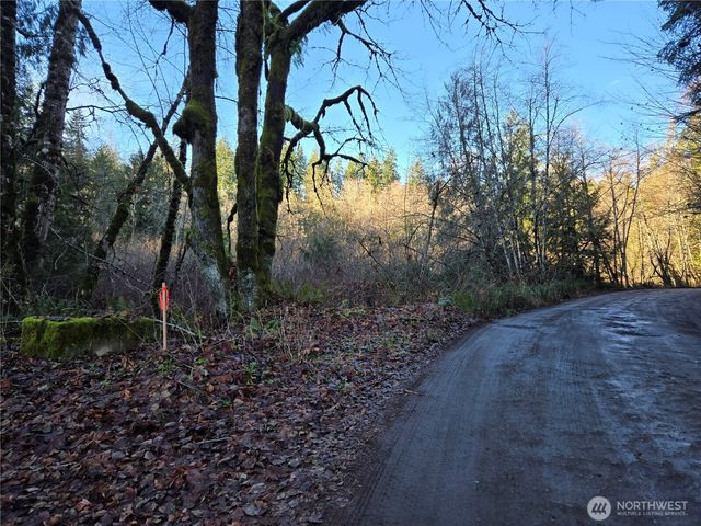 2 xxx Sand Dollar Road W, Bremerton, WA 98312