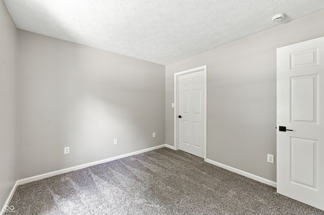 3924 Gray Pond Court, Indianapolis, IN 46237