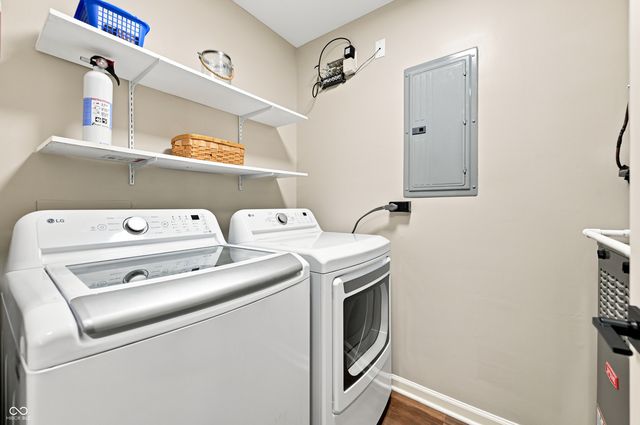 3924 Gray Pond Court, Indianapolis, IN 46237